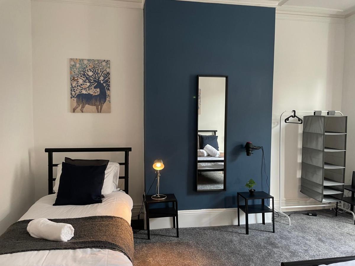 Apartment Balfour B - Fully Refurbished 2 Bedrooms Ideal For Contractors And Families Free Wifi Free Parking Ground Floor